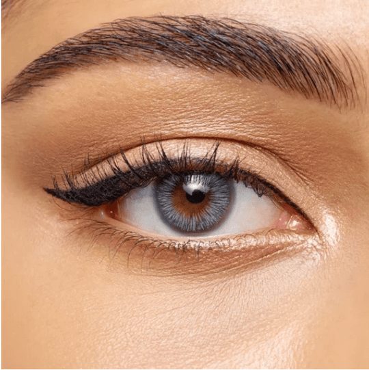 1 DAY ACUVUE DEFINE (FRESH BLUE) 30Pack Expires within 7 - 12 months