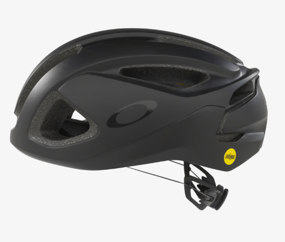 OAKLEY ARO3 EUROPE - 99470EU 02E BLACKOUT Small (52 - 56cm) - Optica